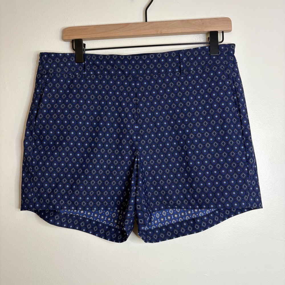 Spanx The Get Moving Shorts Womens Medium Blue Geometric Diamond Print Pull On